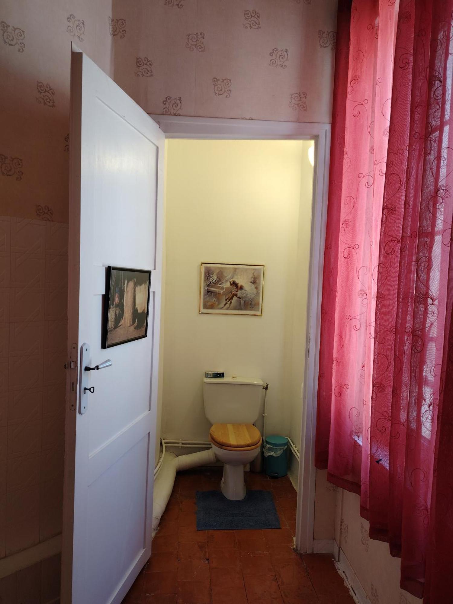 Les Volets Bleus Bed & Breakfast Salleles-d'Aude Luaran gambar